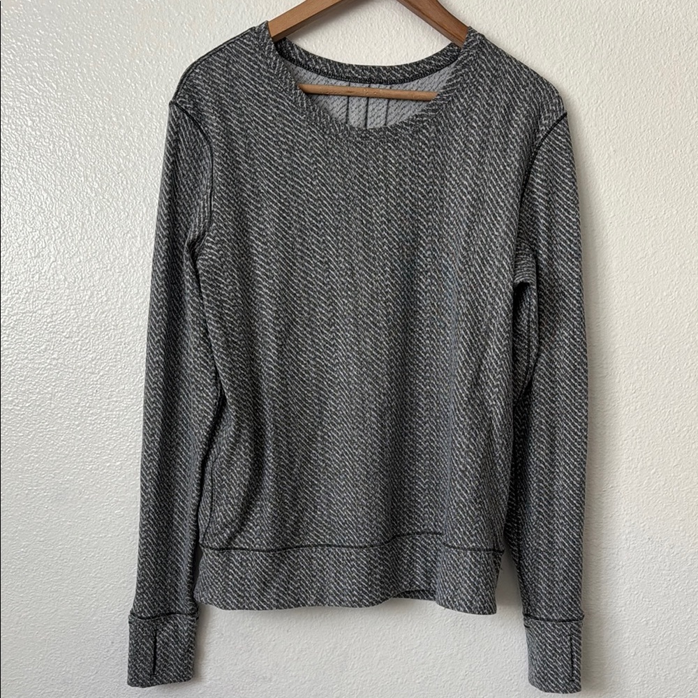Lululemon 10 Rush Hour Gray and Black Herringbone Long Sleeve Top - Picture 2 of 8